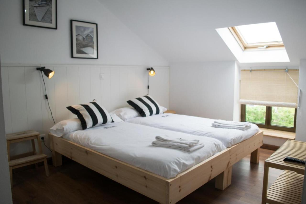 Latas Surf Lodge Loredo Luaran gambar