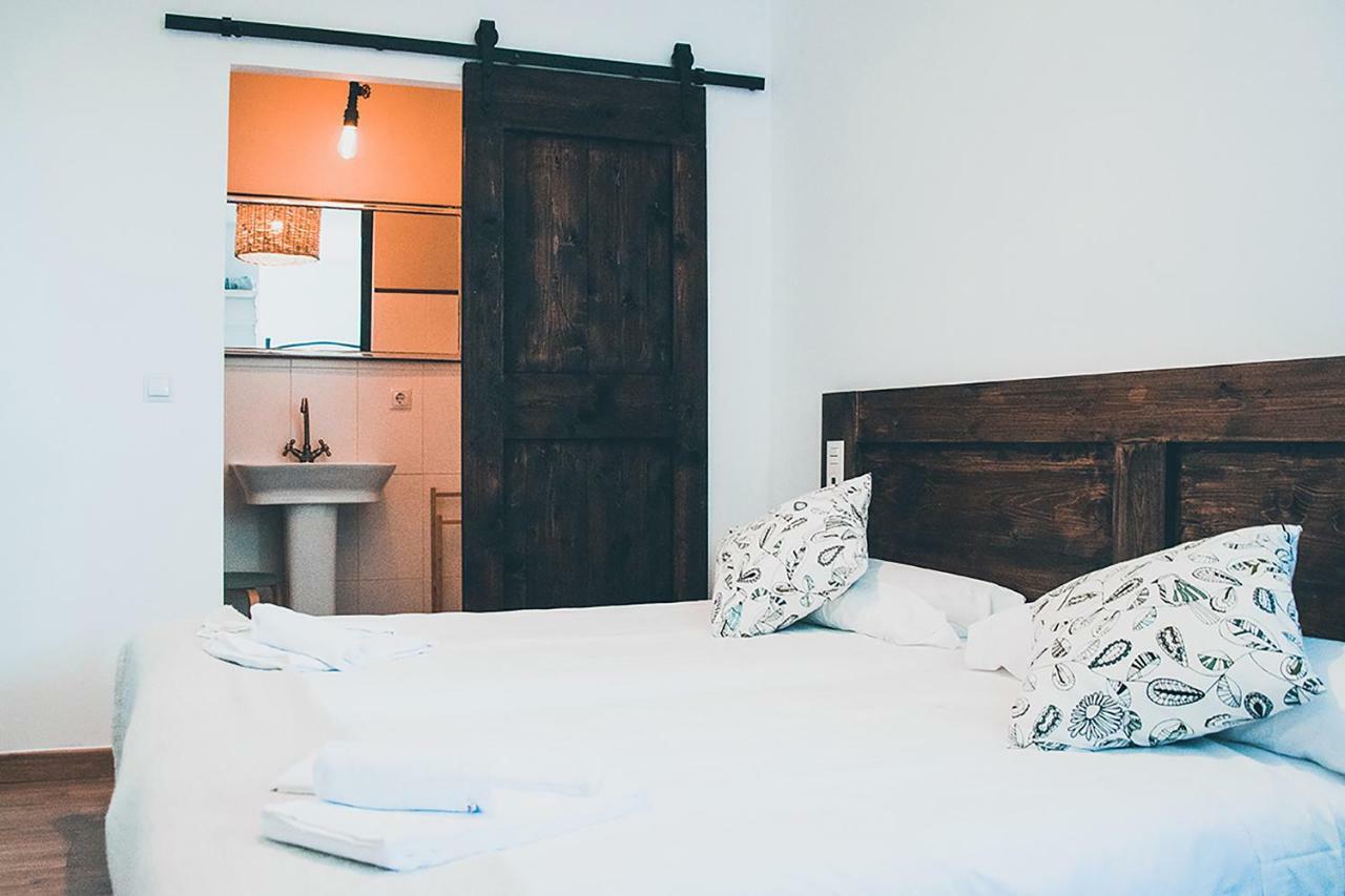 Latas Surf Lodge Loredo Luaran gambar